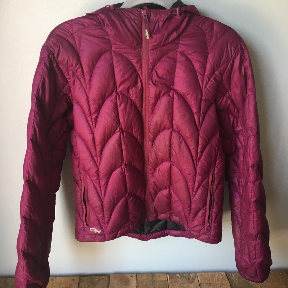 Outdoor Research Women’s Maroon Down Hoody Jacket